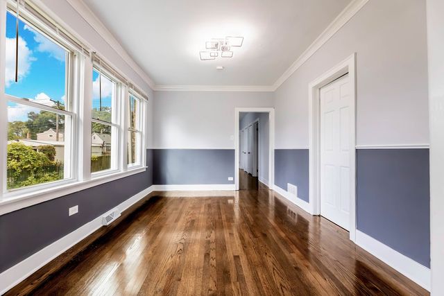 6438 S Hoyne Avenue, Chicago, IL 60636