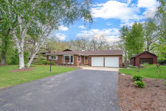 39W609 Lori Lane, Elgin, IL 60124