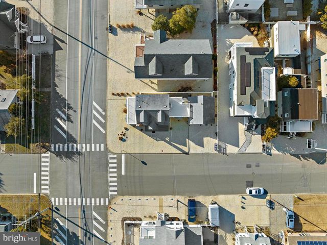 200 N 17TH ST, Surf City, NJ 08008