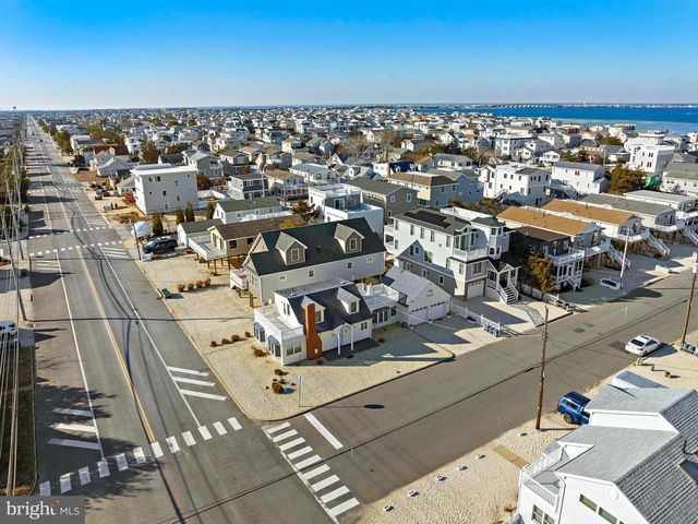 200 N 17TH ST, Surf City, NJ 08008