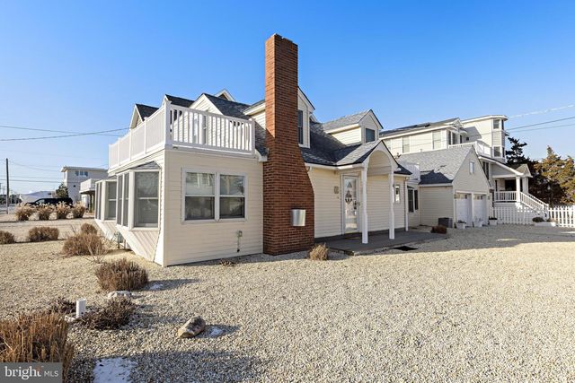 200 N 17TH ST, Surf City, NJ 08008