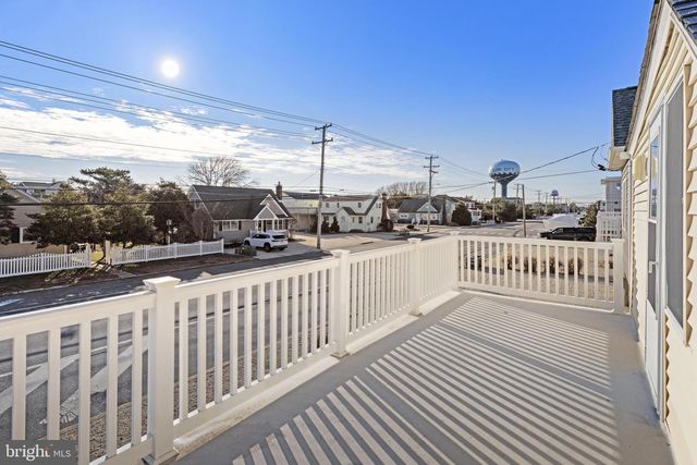 200 N 17TH ST, Surf City, NJ 08008