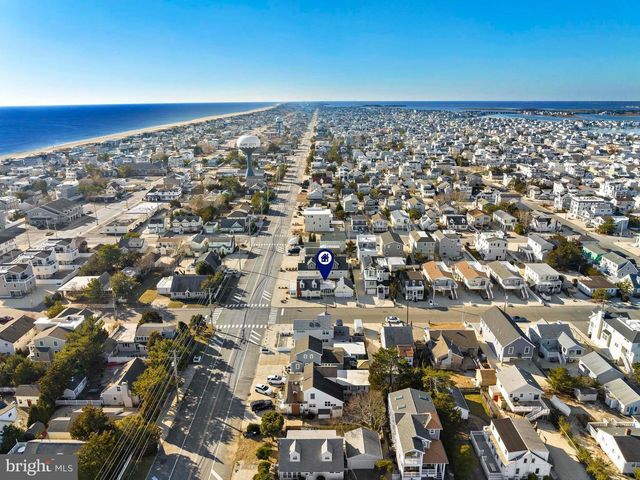 200 N 17TH ST, Surf City, NJ 08008