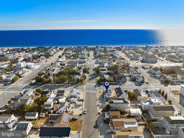 200 N 17TH ST, Surf City, NJ 08008