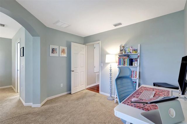 17419 NEW CROSS CIRCLE, Lithia, FL 33547