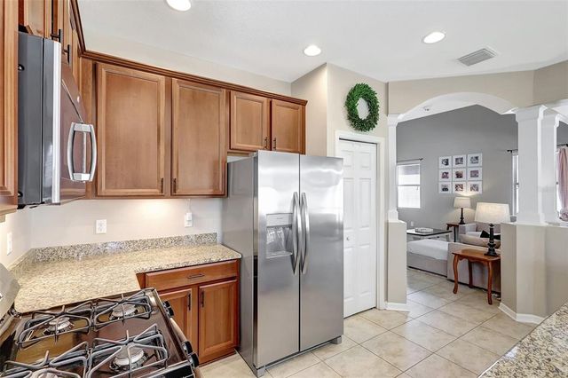 17419 NEW CROSS CIRCLE, Lithia, FL 33547