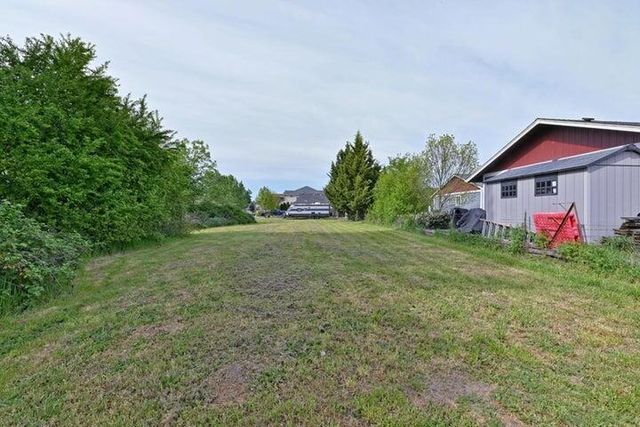 895 Holley Way, Central Point, OR 97502