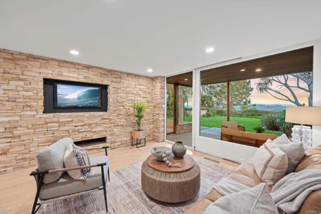 280 Torrey Pines Terrace, Del Mar, CA 92014