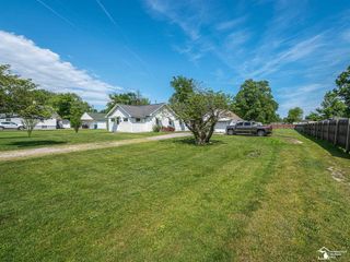 1736 Meadow Drive, Frenchtown Twp, MI 48162