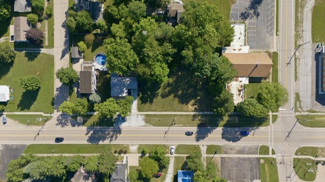309 S Whittaker Street, New Buffalo, MI 49117