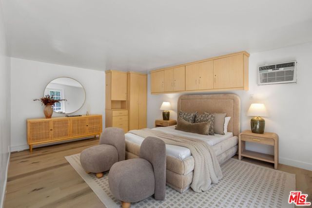 718 Westbourne Drive, West Hollywood, CA 90069