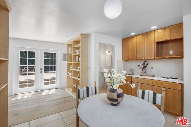 718 Westbourne Drive, West Hollywood, CA 90069