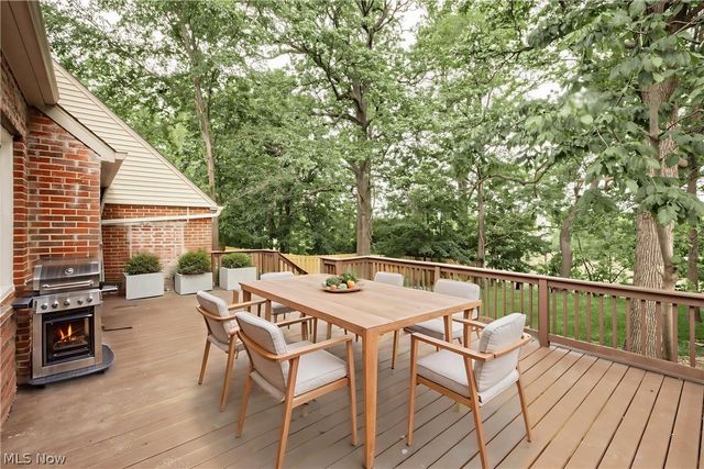 17917 Mccracken Road, Maple Heights, OH 44137