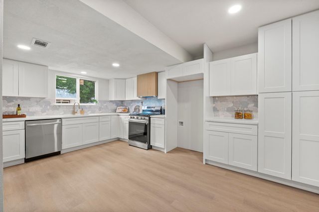 4502 Clarno DR, Austin, TX 78749