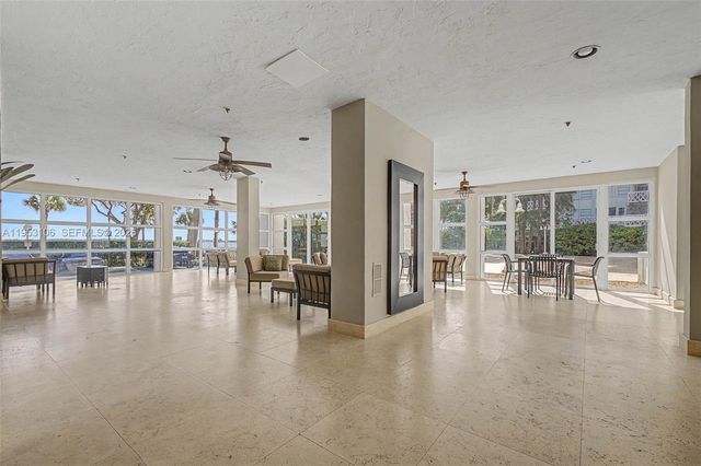 1420 Brickell Bay Dr 904B, Miami, FL 33131