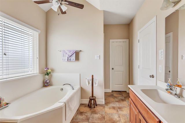 13227 Champions Cup Way, Dayton, TX 77535