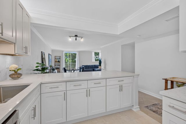 6161 NW 2ND Avenue 4140, Boca Raton, FL 33487