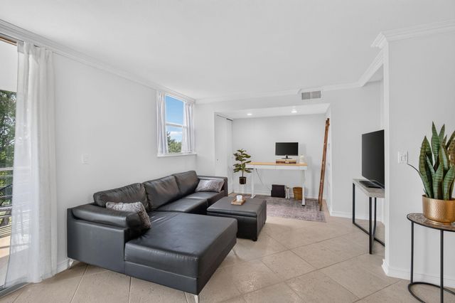 6161 NW 2ND Avenue 4140, Boca Raton, FL 33487