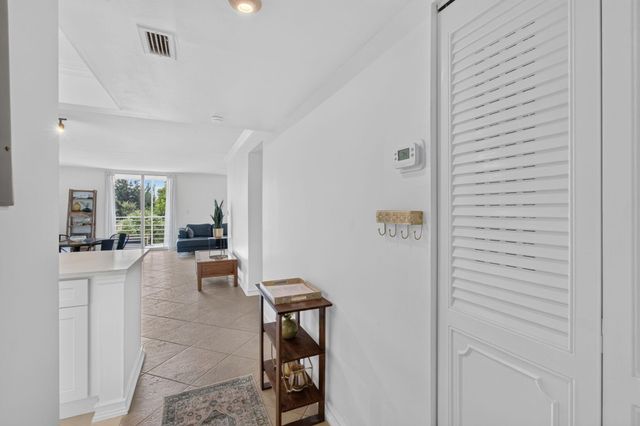 6161 NW 2ND Avenue 4140, Boca Raton, FL 33487
