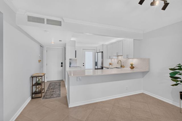 6161 NW 2ND Avenue 4140, Boca Raton, FL 33487