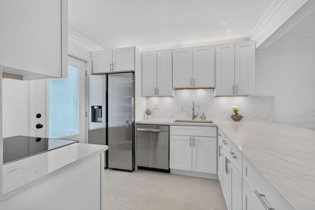 6161 NW 2ND Avenue 4140, Boca Raton, FL 33487
