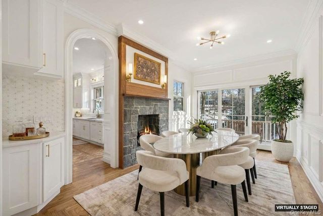 227 Prospect Avenue, Sea Cliff, NY 11579