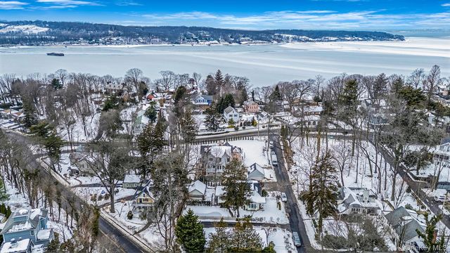 227 Prospect Avenue, Sea Cliff, NY 11579