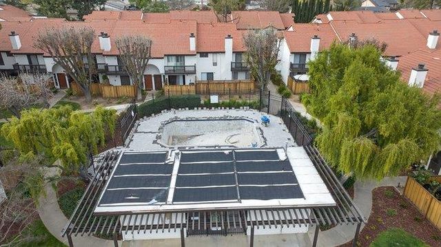 745 Williamsburg Way, Gilroy, CA 95020