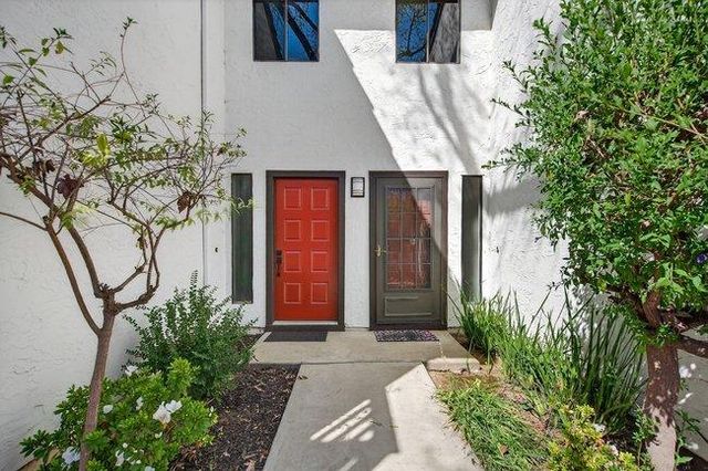 745 Williamsburg Way, Gilroy, CA 95020