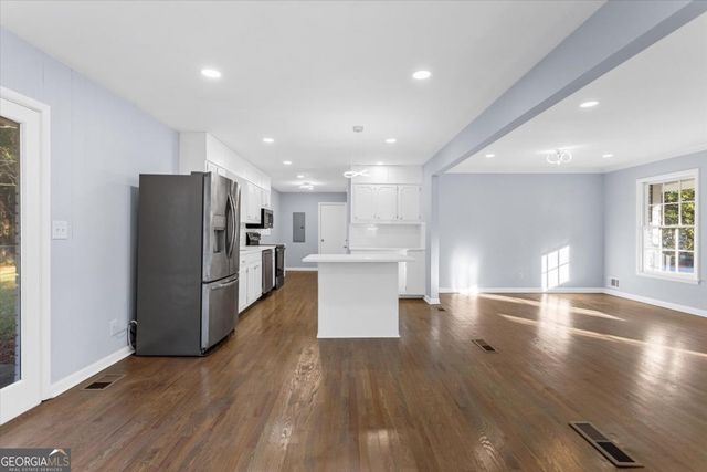 4074 Idlevale Drive, Tucker, GA 30084