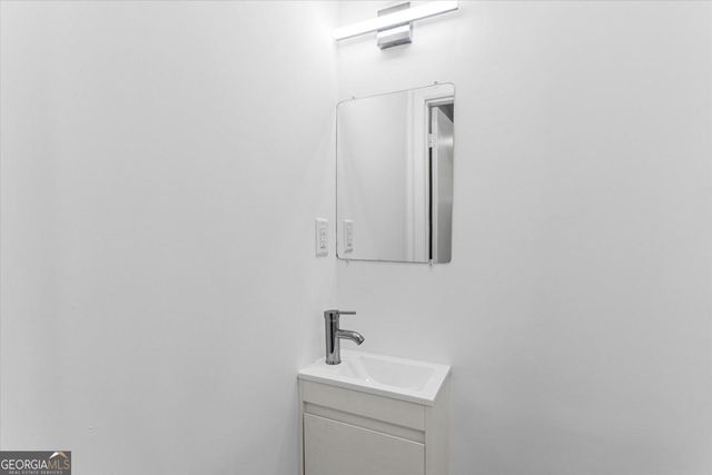 4074 Idlevale Drive, Tucker, GA 30084