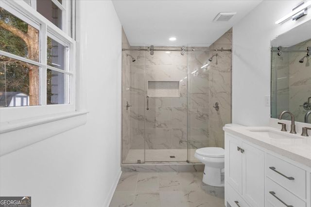 4074 Idlevale Drive, Tucker, GA 30084