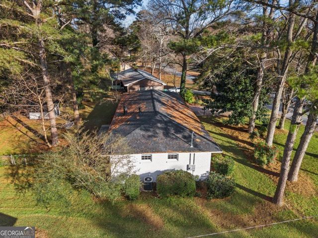 4074 Idlevale Drive, Tucker, GA 30084