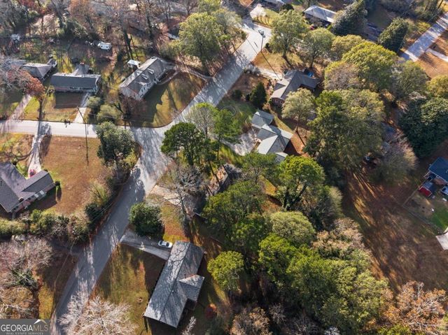 4074 Idlevale Drive, Tucker, GA 30084