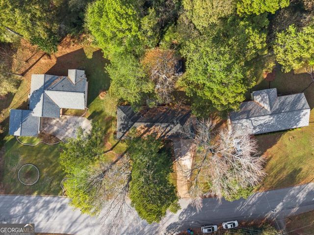 4074 Idlevale Drive, Tucker, GA 30084