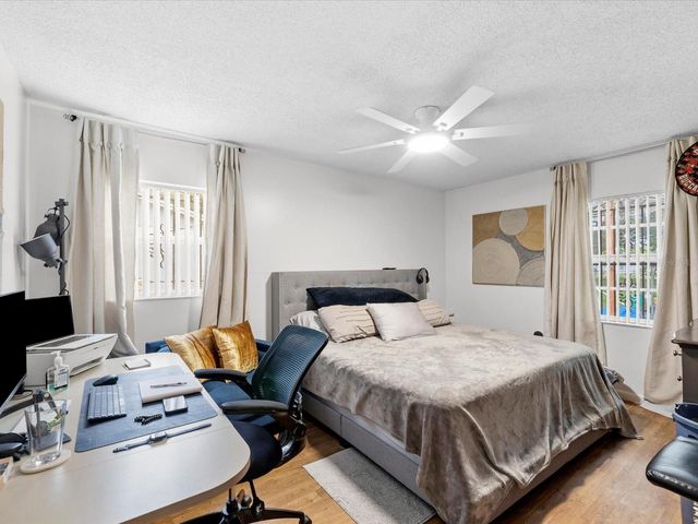 1810 GREEN RIDGE ROAD, Tampa, FL 33619