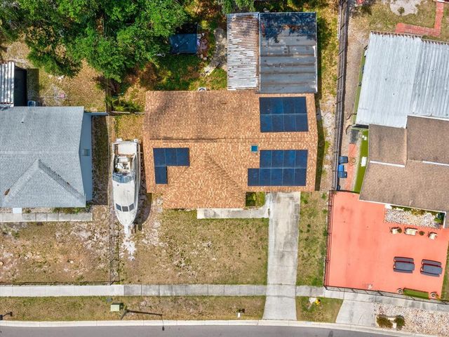 1810 GREEN RIDGE ROAD, Tampa, FL 33619