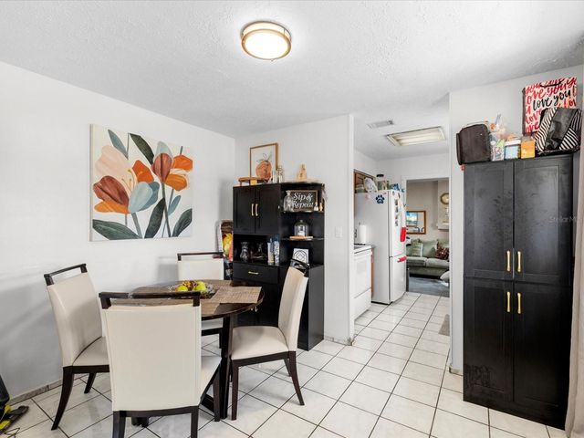 1810 GREEN RIDGE ROAD, Tampa, FL 33619