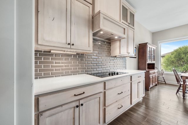 3225 N Judith St, Wichita, KS 67205