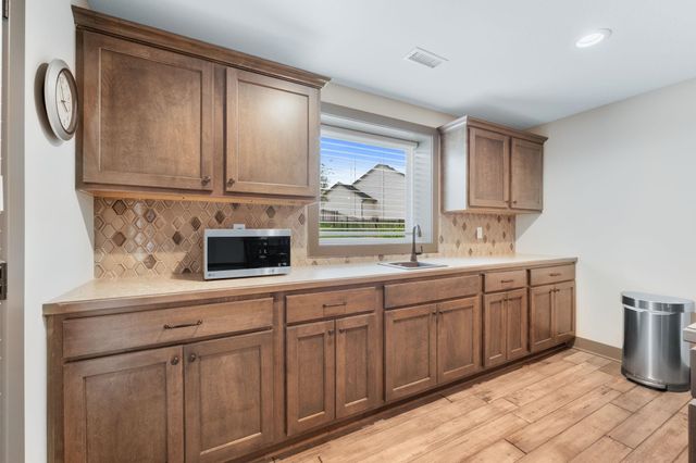 3225 N Judith St, Wichita, KS 67205