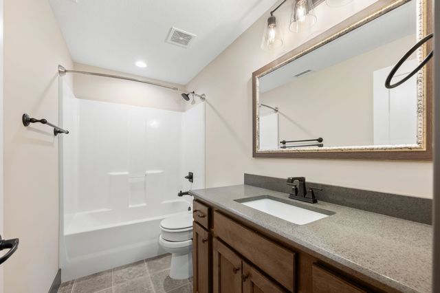 3225 N Judith St, Wichita, KS 67205