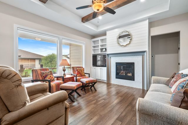 3225 N Judith St, Wichita, KS 67205