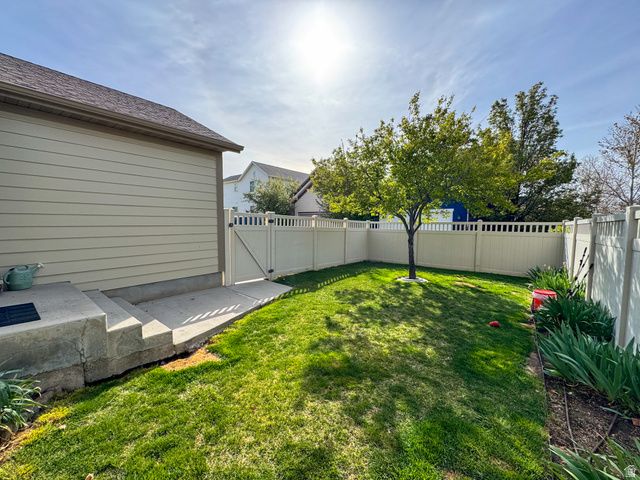 5033 W TOPCREST DR, South Jordan, UT 84009