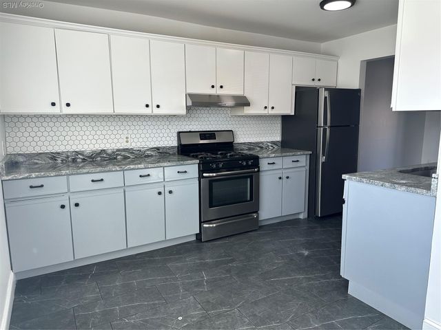 276 Temple Hill Road 1407, New Windsor, NY 12553