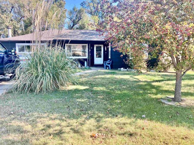 1718 N Socony St, Augusta, KS 67010