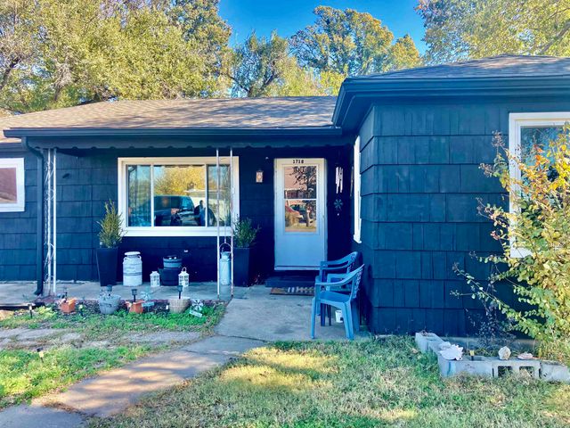 1718 N Socony St, Augusta, KS 67010