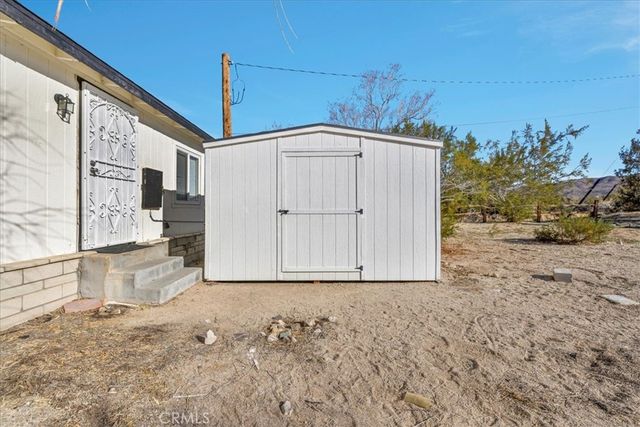74993 Serrano Dr, 29 Palms, CA 92277