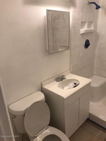 291 6th Court SW, Vero Beach, FL 32962