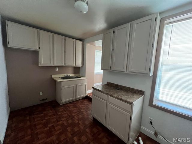 4717 Ashland Avenue, St Louis, MO 63115