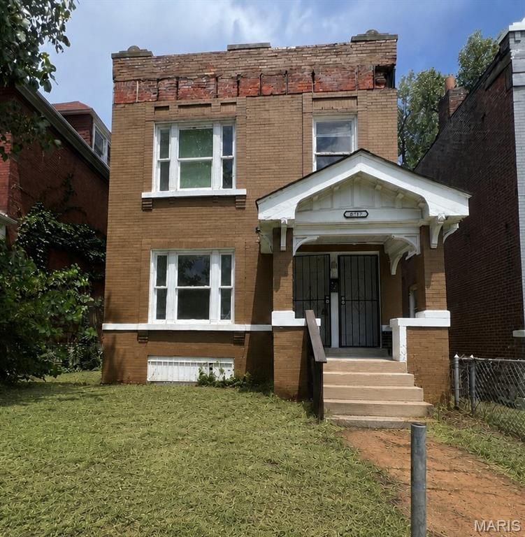 4717 Ashland Avenue, St Louis, MO 63115